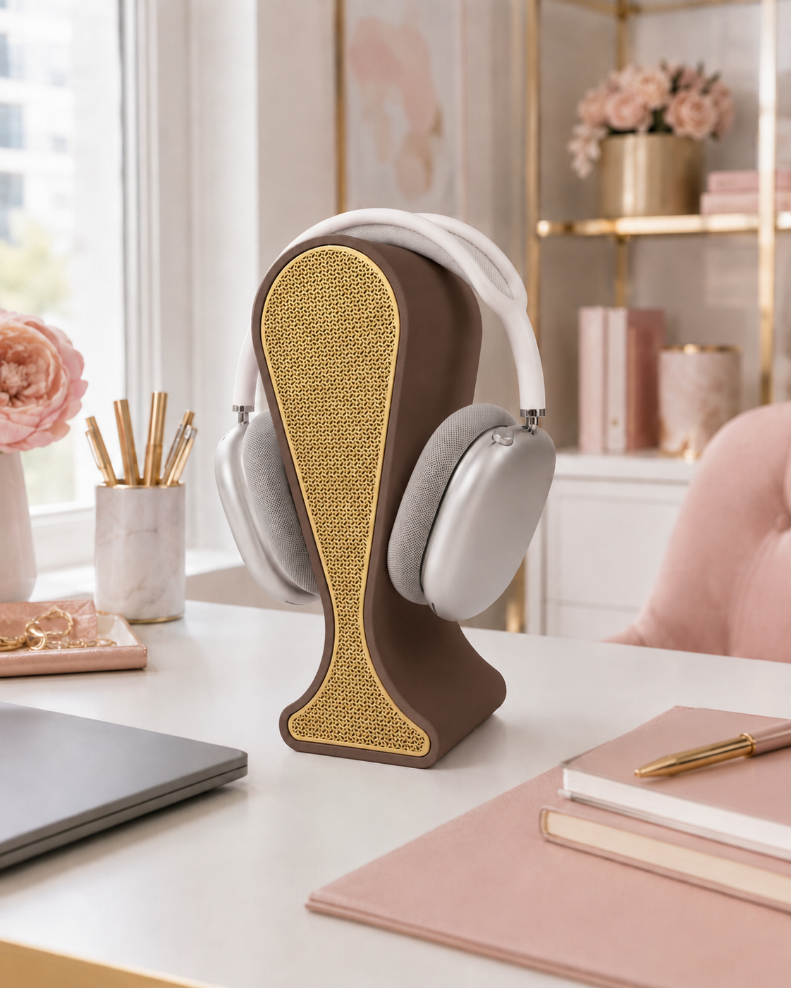 Cradle — Sculptural Headphone Stand
