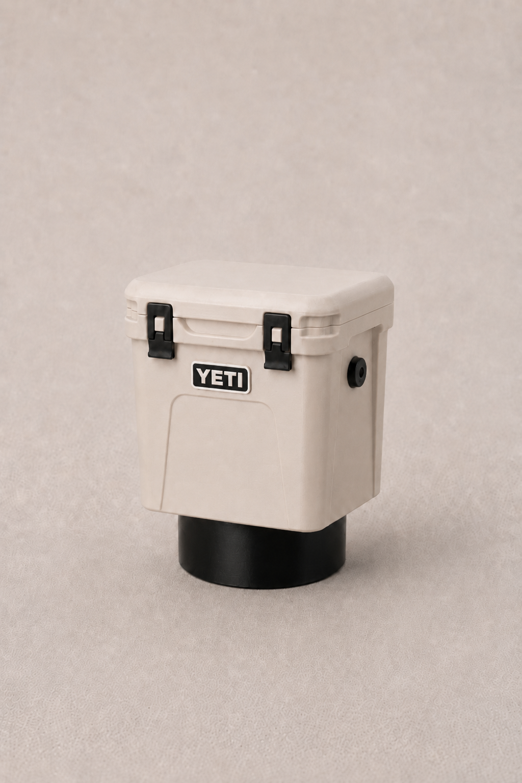 YETI Roadie DO35 Pin Hitch Cover