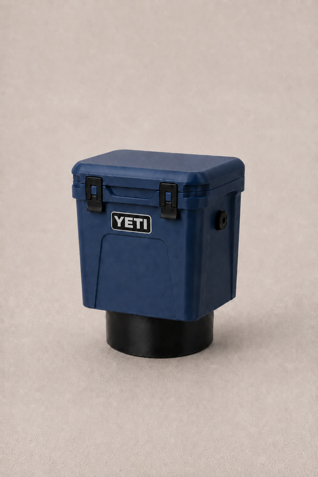 YETI Roadie DO35 Pin Hitch Cover